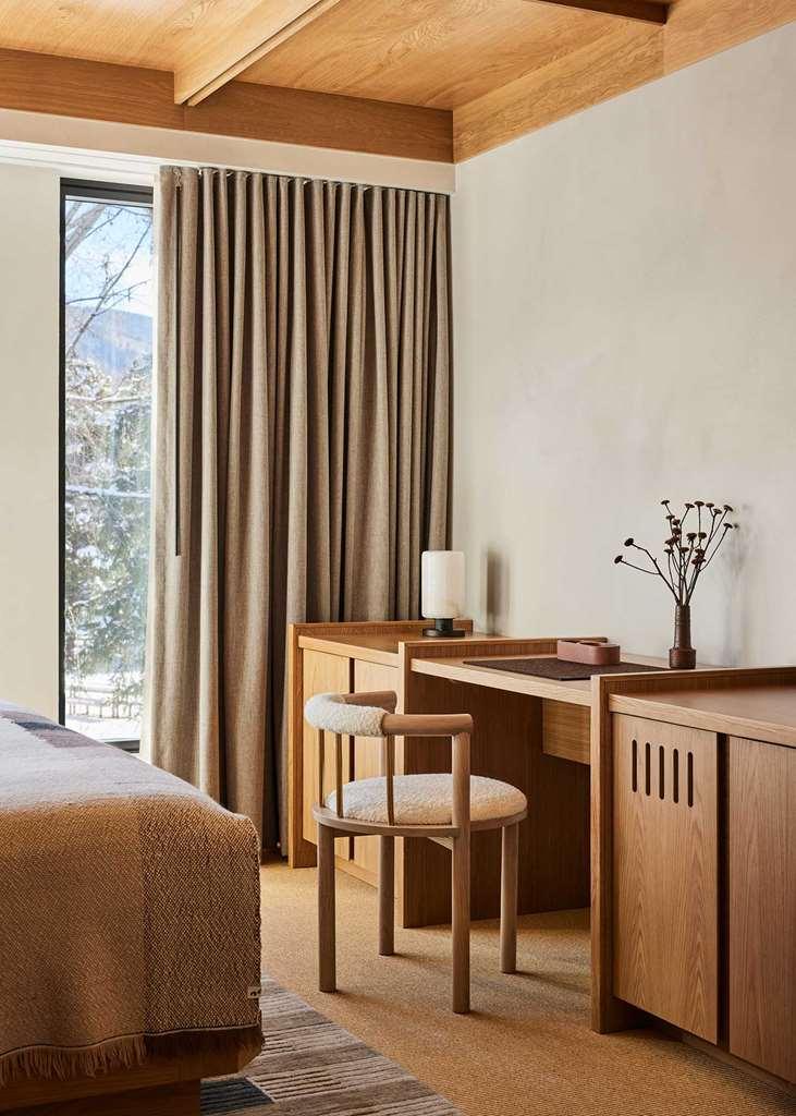 Mollie Aspen Hotel Phòng bức ảnh